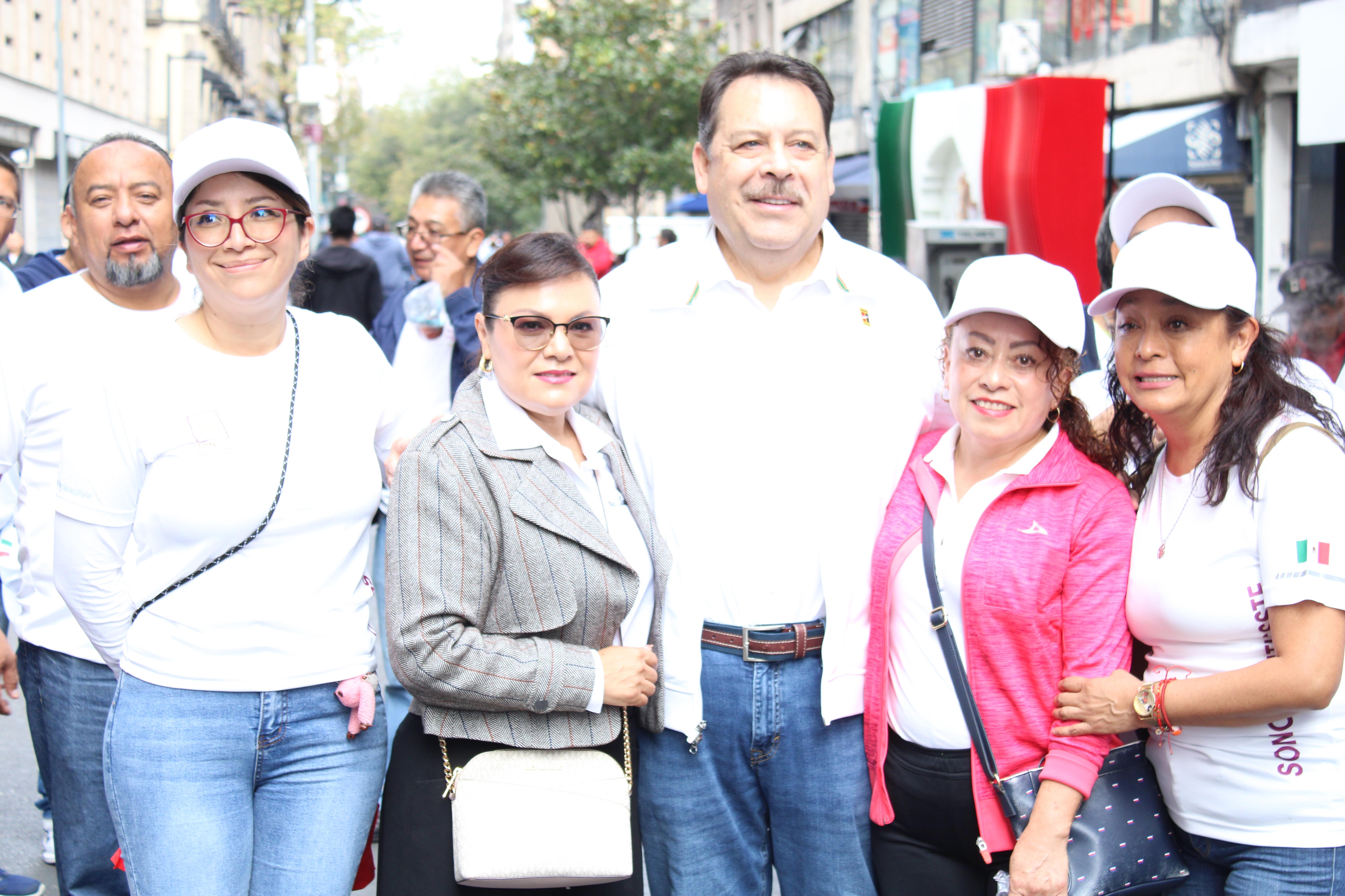 Asamblea informativa de la presidenta Claudia Sheinbaum Pardo en el Zócalo de la Ciudad de México 